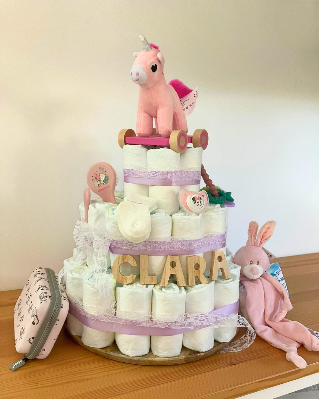 Pastel de pañales personalizado